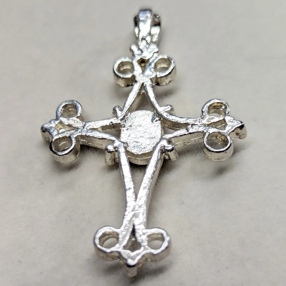 New‎ Filigree Cross Pendant Silver Tone Cats Eye Ornate Charm Religious Jewelry